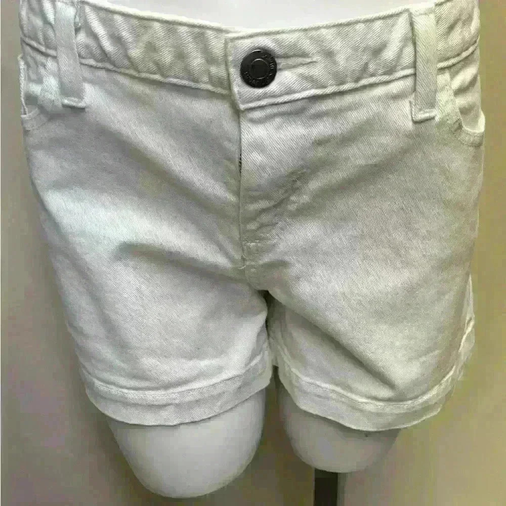 Women's Size 12 Calvin Klein Jeans Cream Colored Mid-Rise Stretch Shorts Chinos